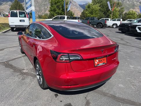Used 2018 Tesla Model 3 Long Range AWD/4WD image 10