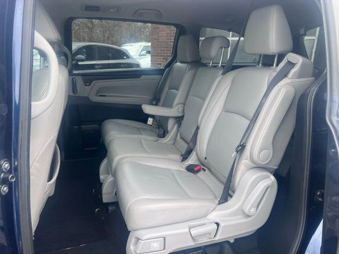 Used 2018 Honda Odyssey EX-L image 17