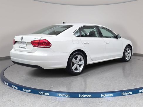 Used 2014 Volkswagen Passat 1.8T SE FWD image 6