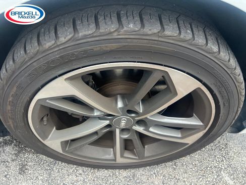 Used 2019 Audi A4 2.0T Premium FWD image 15