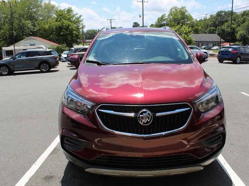 Used 2019 Buick Encore Preferred AWD/4WD image 2