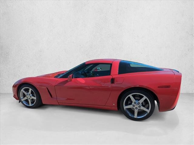 Used 2007 Chevrolet Corvette Coupe w/ Preferred Equipment Group RWD image 8