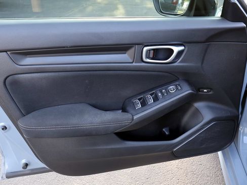 Used 2022 Honda Civic Sport image 24