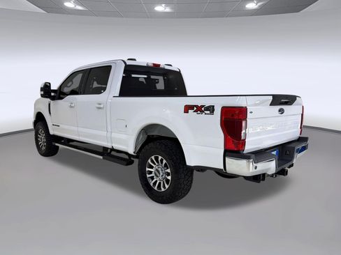 Used 2021 Ford F250 Lariat w/ Lariat Ultimate Package AWD/4WD image 3