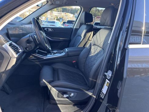 Certified 2024 BMW X7 xDrive40i image 14