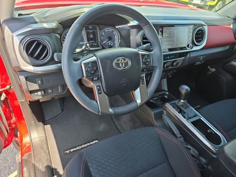 Used 2023 Toyota Tacoma SR5 w/ Technology Package AWD/4WD image 16