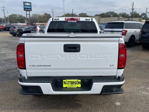 Used 2022 Chevrolet Colorado LT w/ Fleet Safety Package image 5