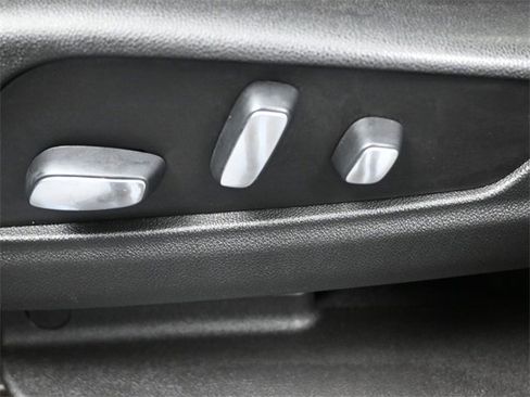 Used 2021 Cadillac XT6 Sport image 31