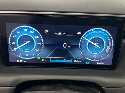 Used 2024 Hyundai Tucson Limited image 17