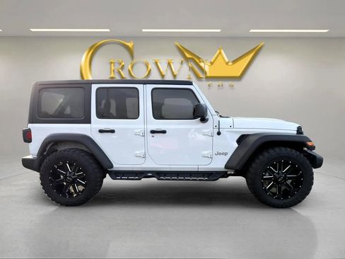 Used 2021 Jeep Wrangler Unlimited Sport image 5