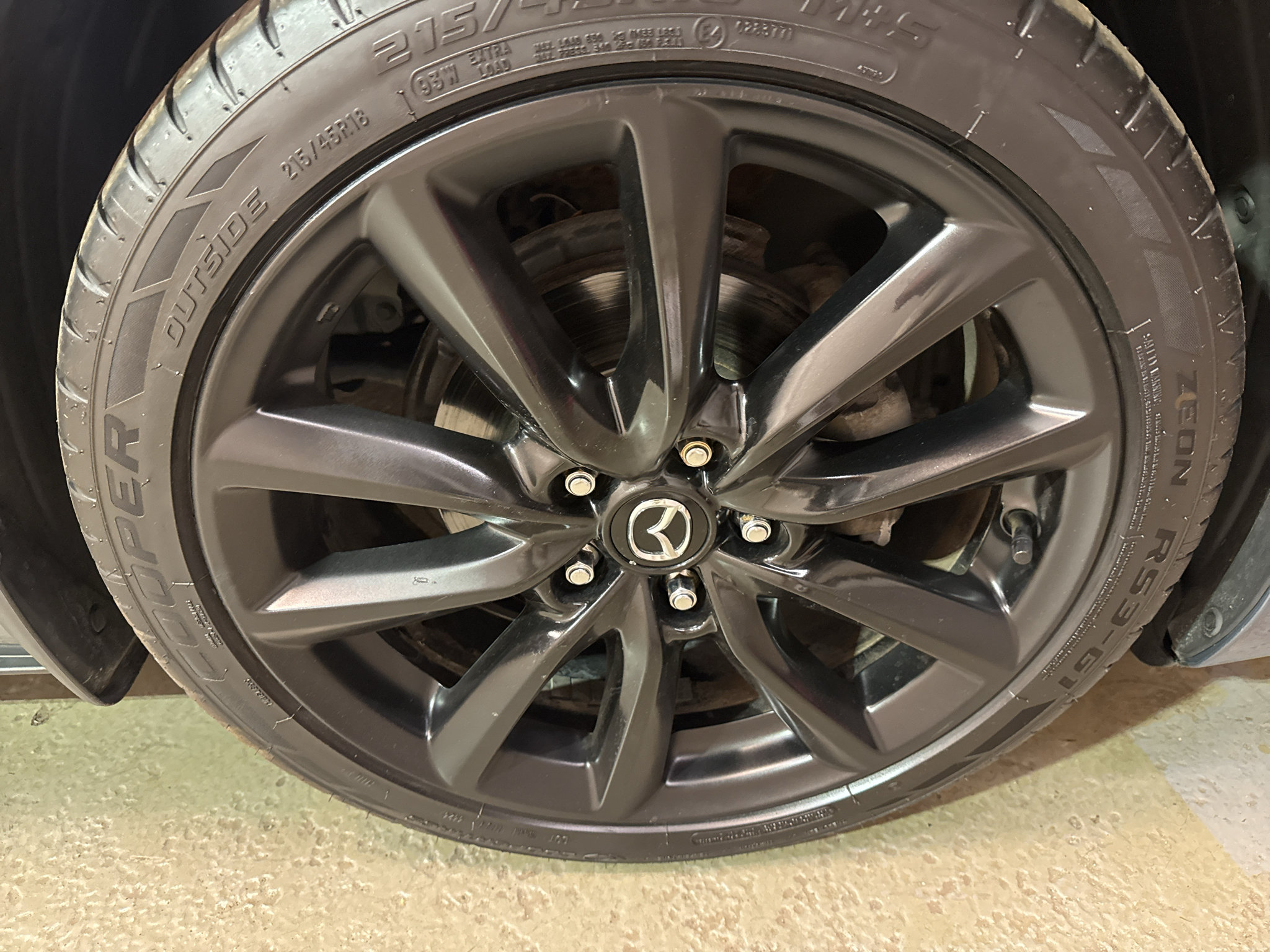Used 2019 MAZDA MAZDA3 Hatchback w/ Preferred Package FWD image 37