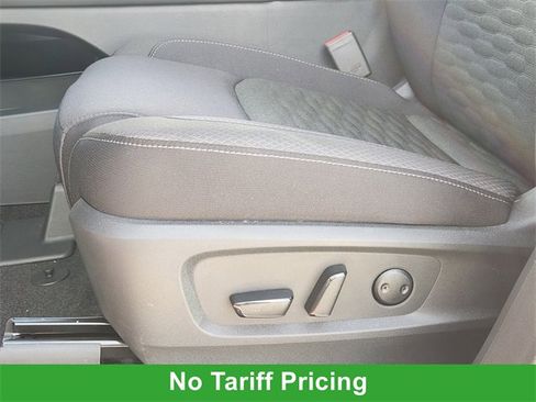 New 2026 Nissan Pathfinder SV image 18