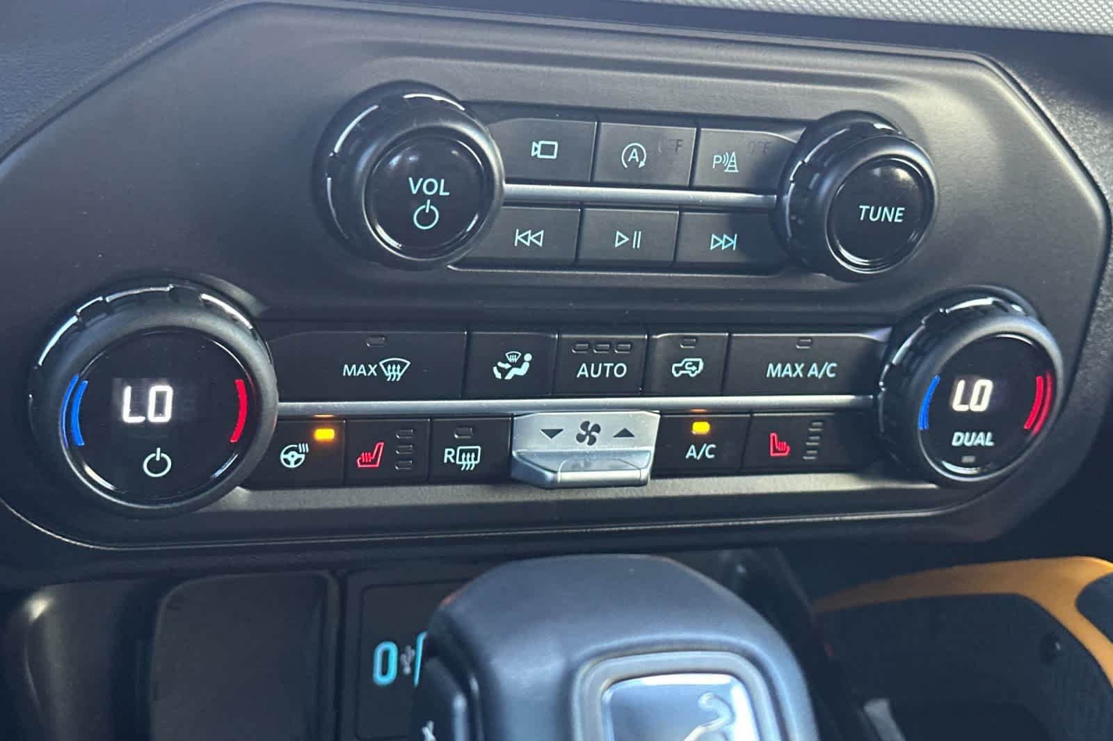 Certified 2023 Ford Bronco Badlands AWD/4WD image 21