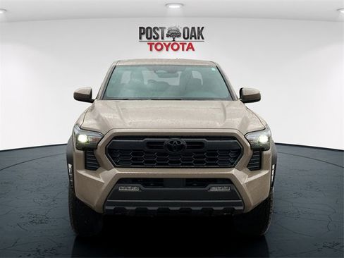 New 2026 Toyota Tacoma TRD Off-Road image 2