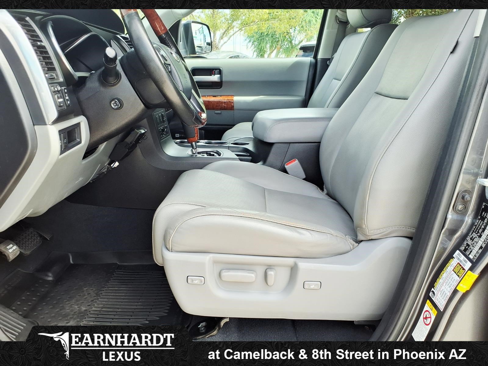 Used 2020 Toyota Sequoia Platinum w/ Four Season Floor Mat Package AWD/4WD image 2