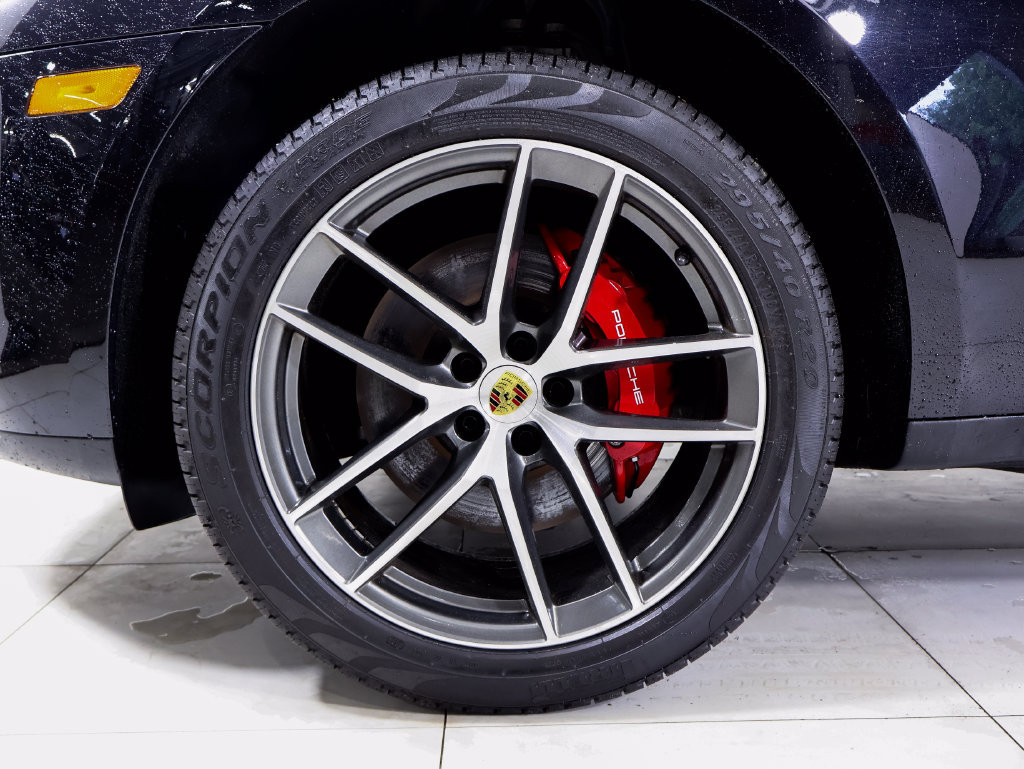 Certified 2025 Porsche Macan S w/ Premium Package Plus AWD/4WD image 26