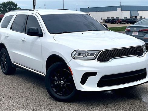 Used 2023 Dodge Durango SXT w/ Trailer Tow Group IV AWD/4WD image 37