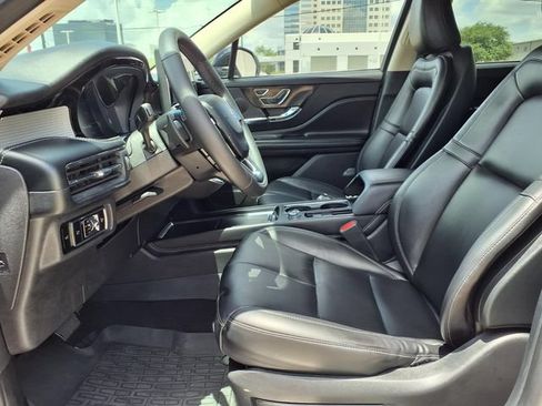 Certified 2023 Lincoln Corsair FWD image 4