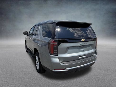 Used 2025 Chevrolet Tahoe LT AWD/4WD image 3