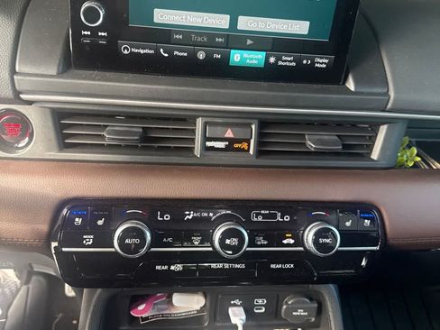 Used 2024 Honda Pilot Elite image 7