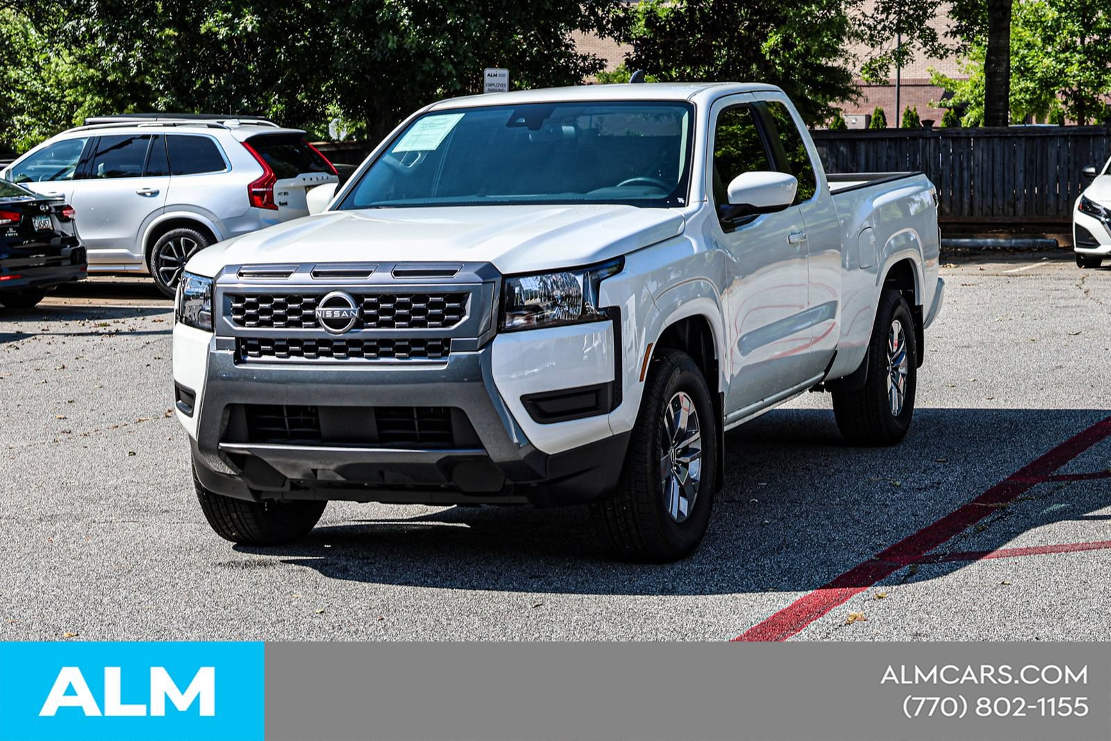 Certified 2025 Nissan Frontier SV RWD image 3