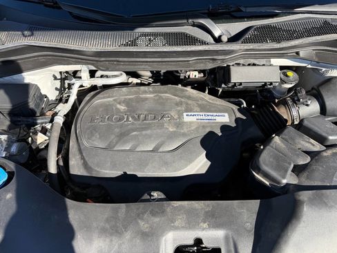 Used 2020 Honda Pilot Elite image 13