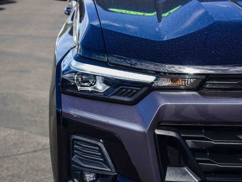 Used 2024 Chevrolet Colorado LT w/ LT Convenience Package III image 11