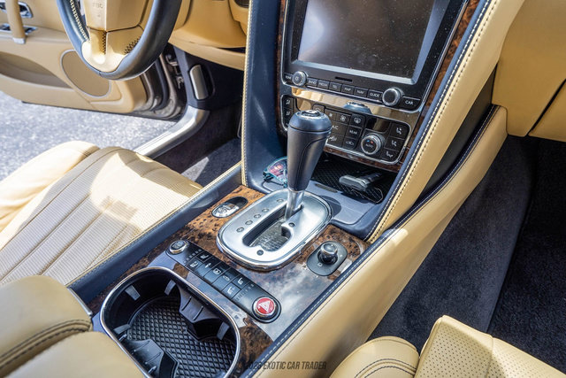 Used 2015 Bentley Flying Spur W12 AWD/4WD image 39