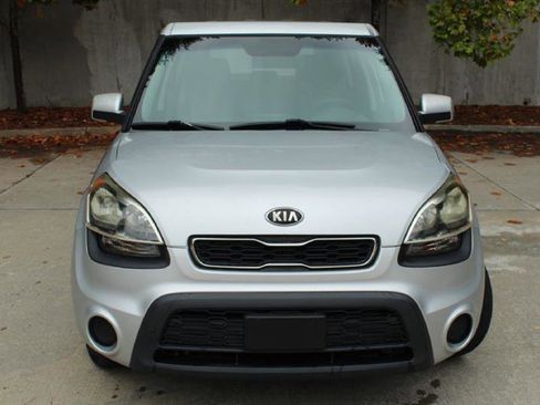 Used 2013 Kia Soul image 2