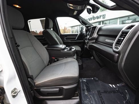 Used 2024 RAM 2500 Big Horn image 36