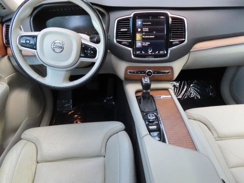 Used 2018 Volvo XC90 T6 Inscription w/ Convenience Package AWD/4WD image 17