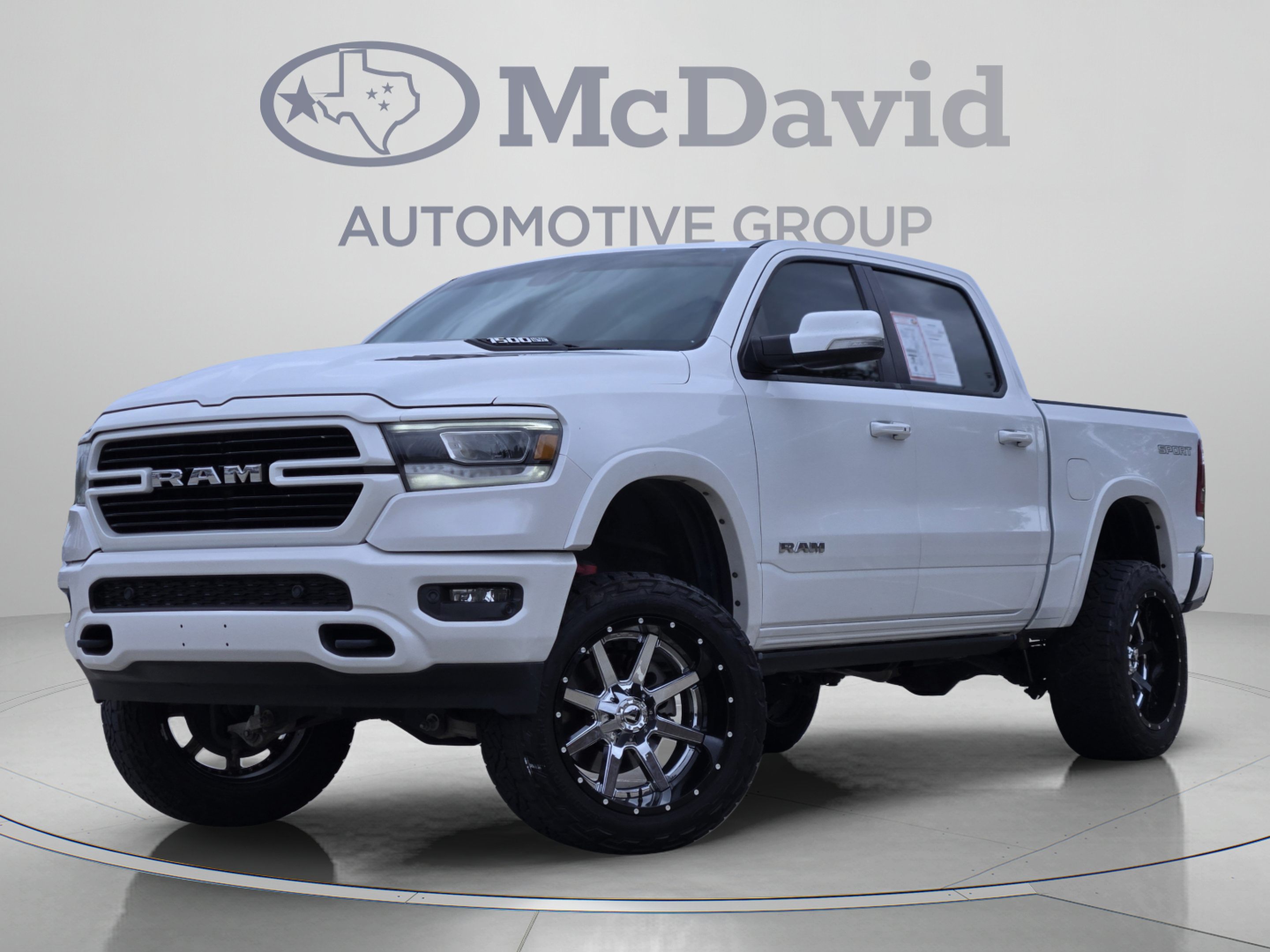 Used 2020 RAM 1500 Laramie w/ Sport Appearance Package AWD/4WD image 1