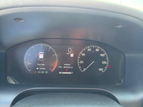 Used 2024 Honda HR-V LX image 13