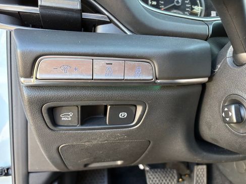 Used 2024 Genesis GV80 2.5T AWD/4WD image 23