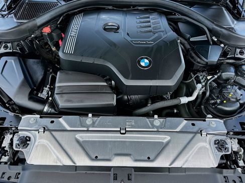 Used 2025 BMW 230i Coupe w/ Convenience Package RWD image 33