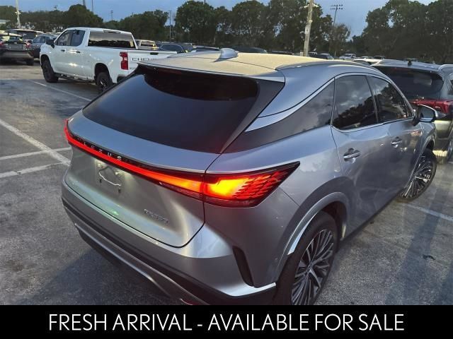 Used 2024 Lexus RX 350 Premium Plus w/ Convenience Package FWD image 7