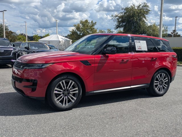 Used 2024 Land Rover Range Rover Sport SE AWD/4WD image 1