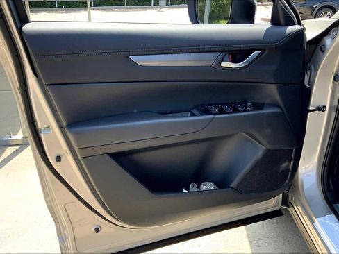 New 2025 MAZDA CX-5 AWD 2.5 S w/ Preferred Package image 10
