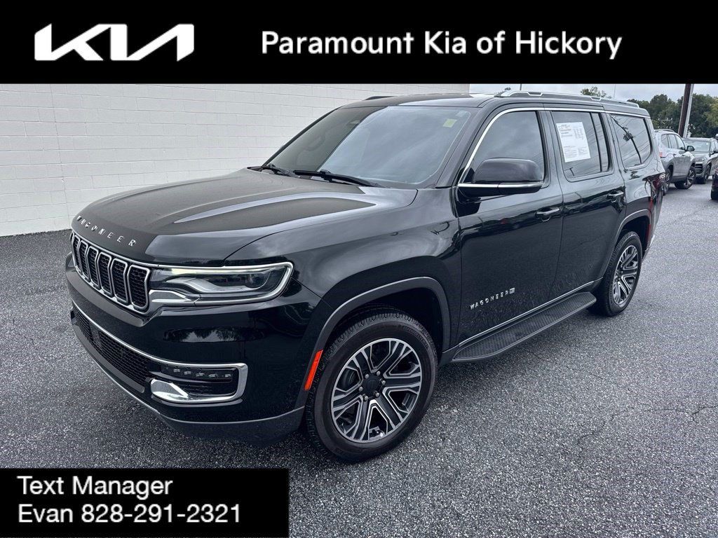 Used 2022 Jeep Wagoneer Series III AWD/4WD image 1