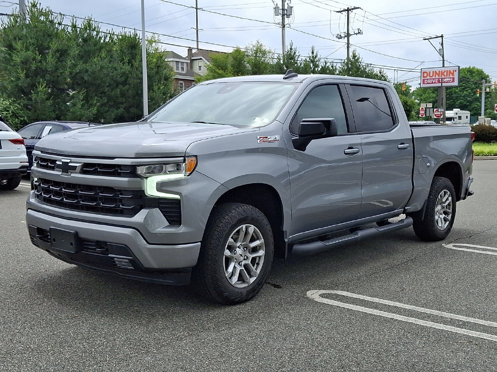 Used 2024 Chevrolet Silverado 1500 RST AWD/4WD image 6
