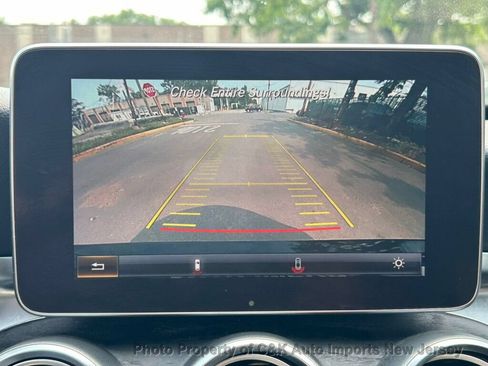 Used 2018 Mercedes-Benz C 300 4MATIC Sedan image 52