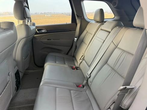 Used 2011 Jeep Grand Cherokee Laredo image 13