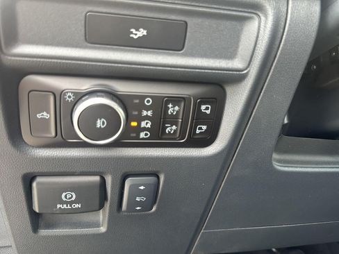 Used 2026 Ford F150 Lariat AWD/4WD image 13