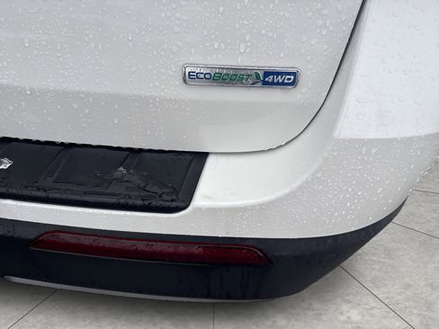 Used 2020 Ford Explorer XLT w/ Equipment Group 202A image 22