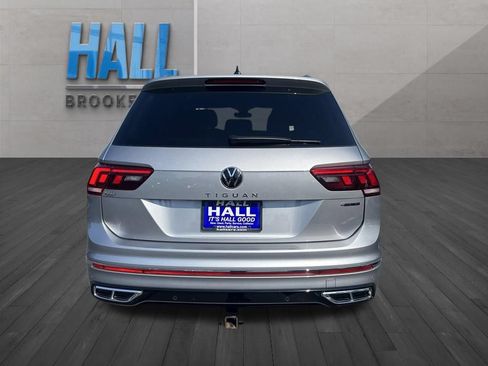 Used 2022 Volkswagen Tiguan SEL R-Line AWD/4WD image 4