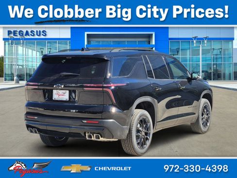 New 2026 Chevrolet Traverse LT w/ Midnight/Sport Edition image 4