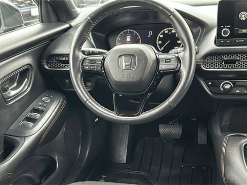 Used 2025 Honda HR-V Sport image 23