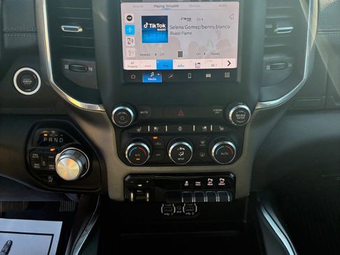 Used 2022 RAM 1500 Laramie w/ Sport Appearance Package image 15