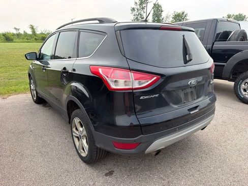 Used 2016 Ford Escape SE w/ Equipment Group 201A FWD image 9