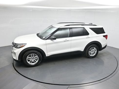 New 2026 Ford Explorer Active RWD image 44
